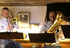 muziek in de woonkamer